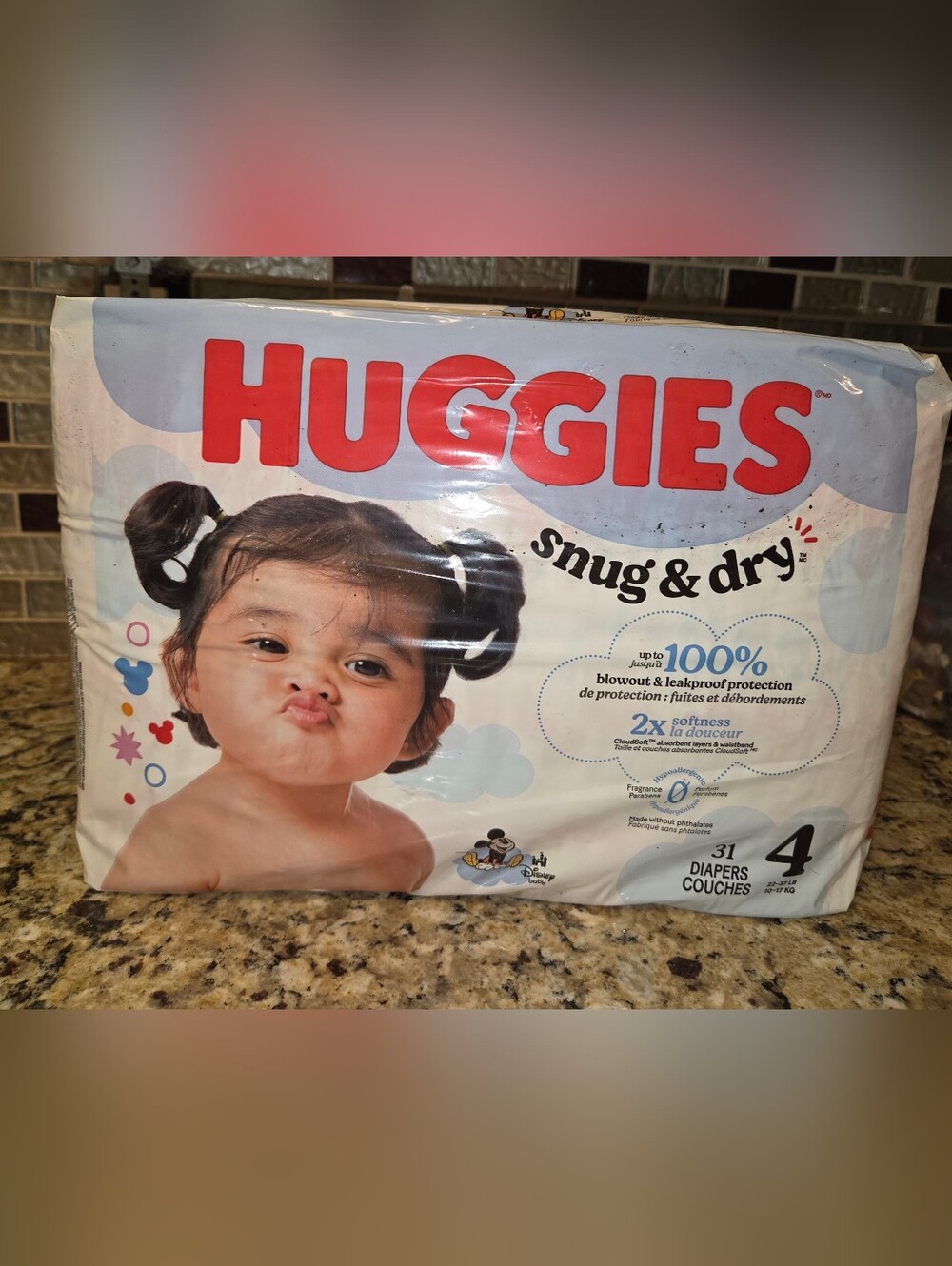 NWT Huggies Snug & Dry Size 4 Disposable Diapers